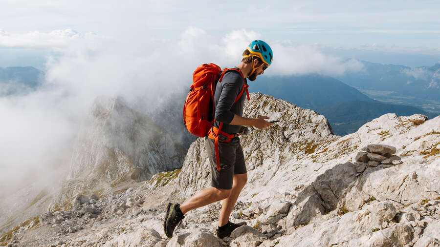 Alex Strohl - The Photographer's Guide to Resiliency 2 900?q=60