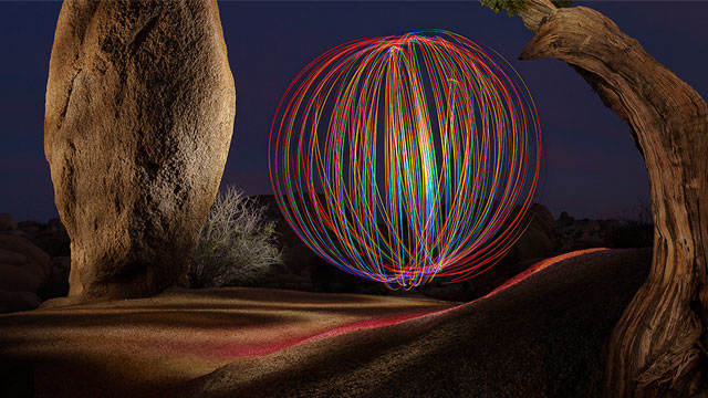 How to Shoot Light Painting Photography (Spiral Lights)