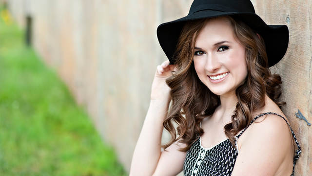 8 Steps to Get More Senior Portrait Clients